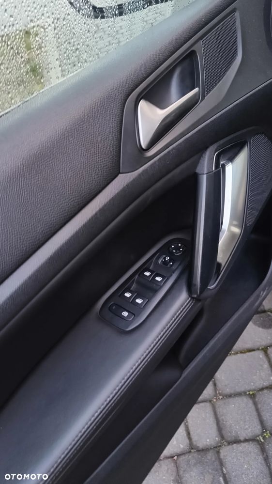 Peugeot 308 - 17