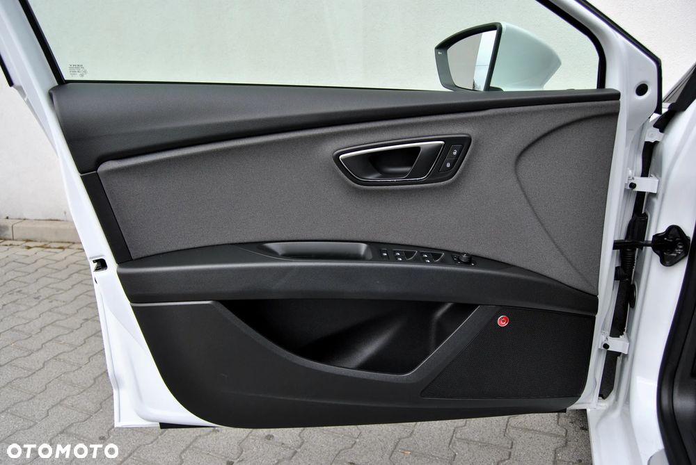 Seat Leon 2.0 TDI DPF Start&Stop DSG XCELLENCE - 24