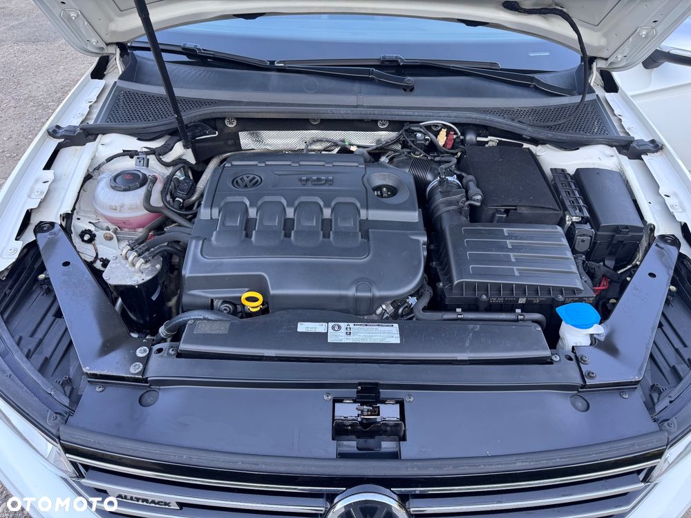 Volkswagen Passat Alltrack 2.0 TDI SCR (BMT) 4Mot - 39