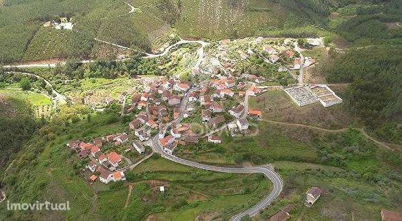 Moradia em banda T12 à venda em Aldeia São Francisco Assis, Covilhã - Grande imagem: 2/40