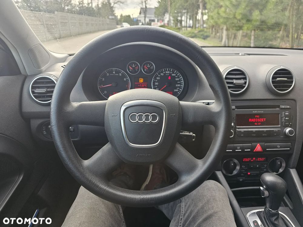 Audi A3 Sportback 1.6 Attraction - 17