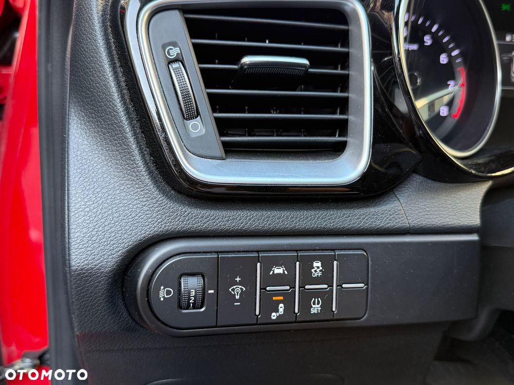 Kia Ceed 1.4 T-GDI GT-Line DCT - 9