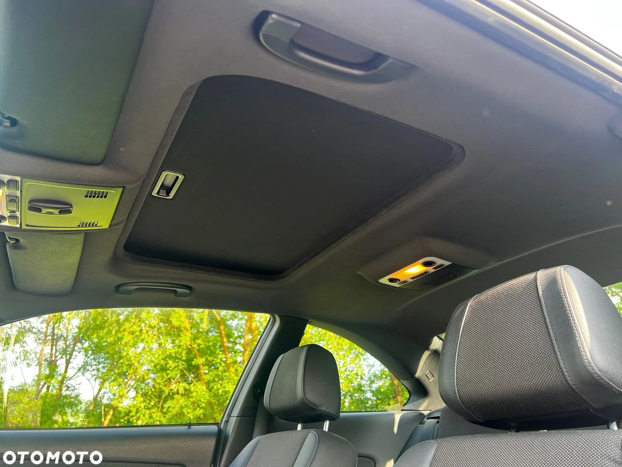 BMW Seria 1 120d - 14