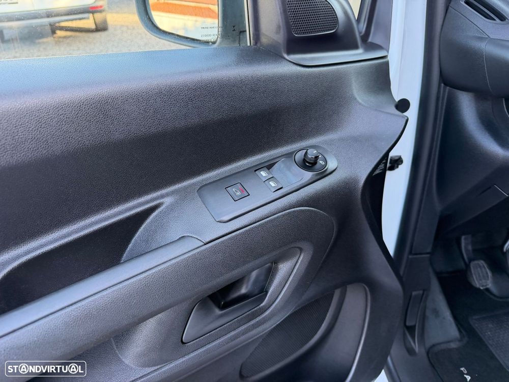 Peugeot Partner 1.5 BlueHDi Asphalt Standard - 25