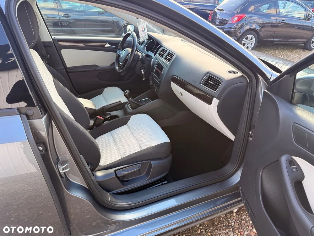 Volkswagen Jetta 2.0 TDI DPF BMT Comfortline - 25