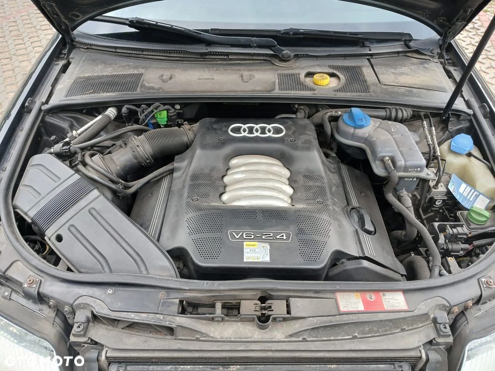 Audi A4 Limousine - 5