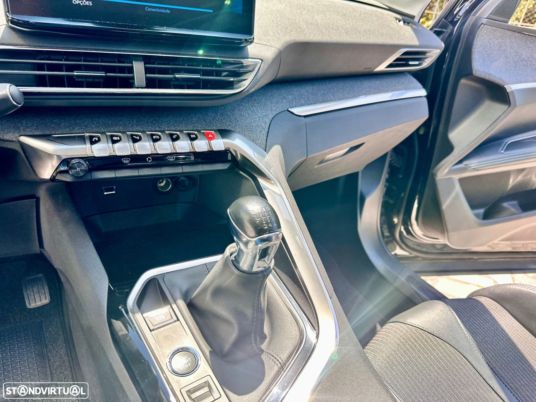 Peugeot 3008 1.2 PureTech Allure Pack - 29
