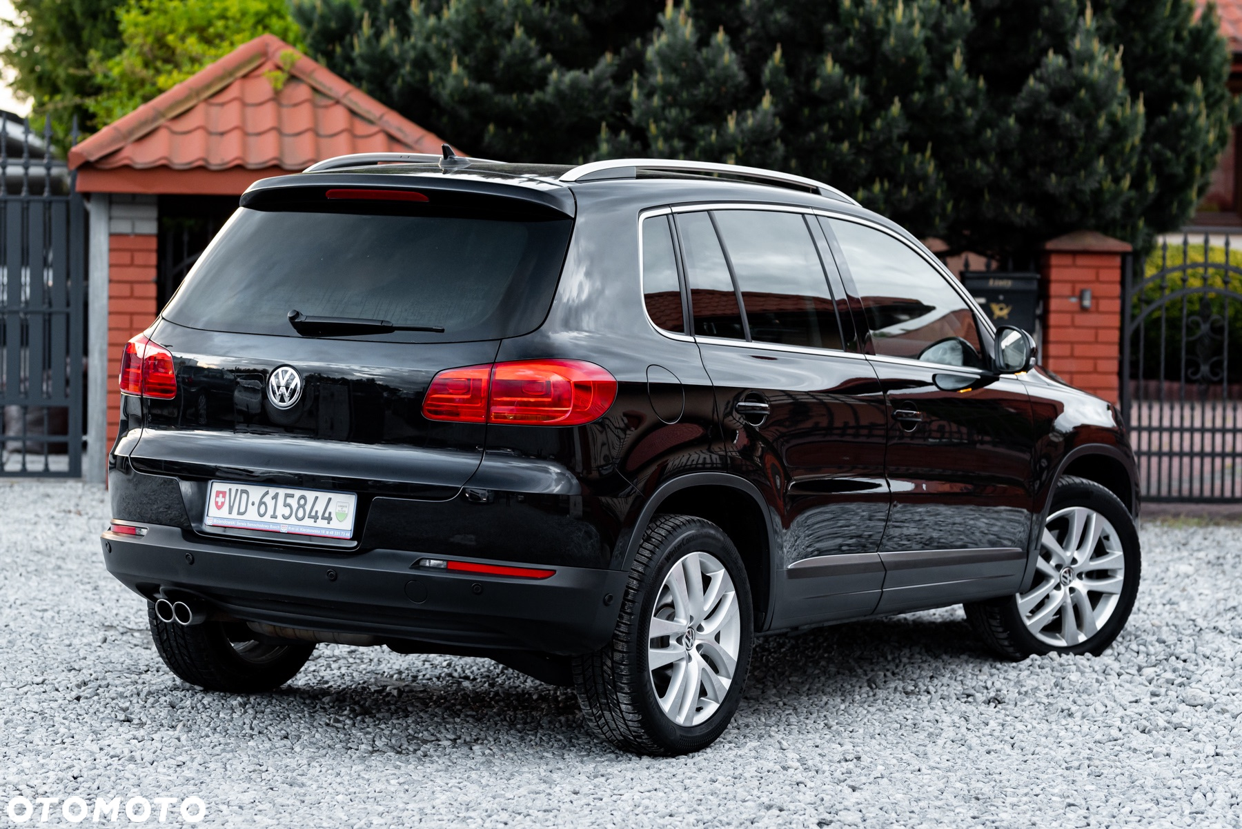 Volkswagen Tiguan 2.0 TSI 4Mot Sport&Style DSG - 9