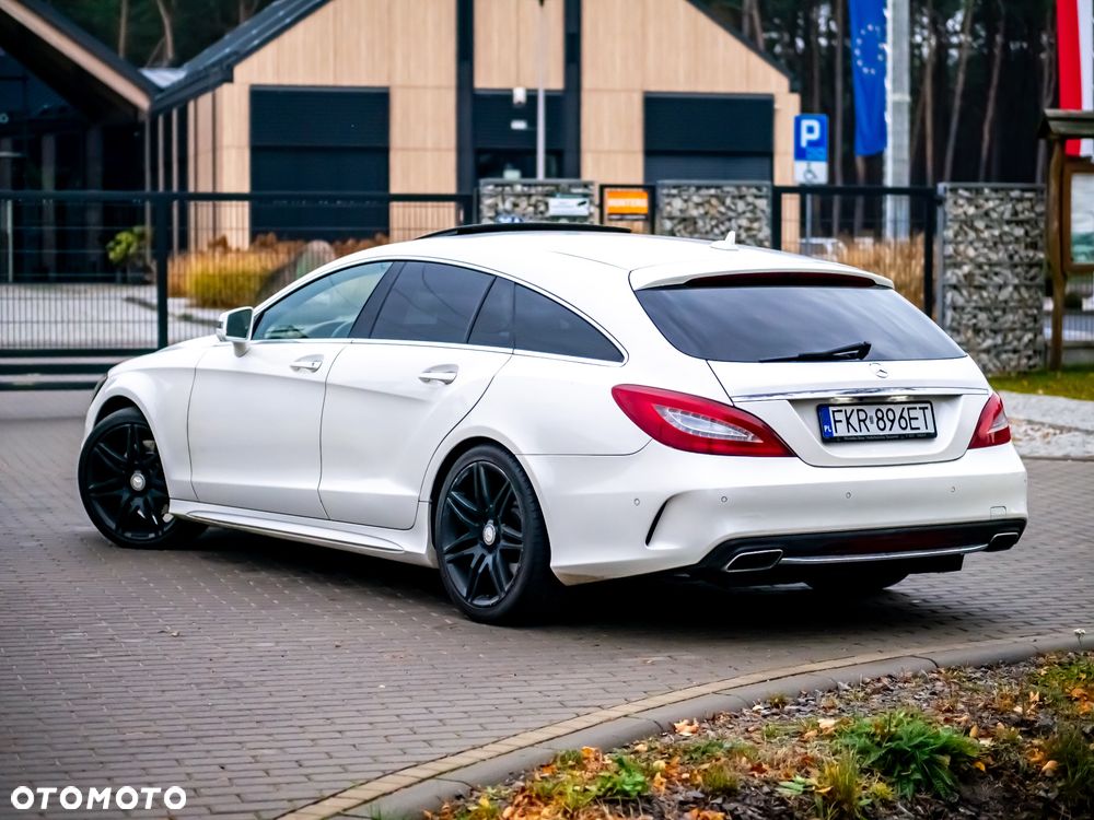 Mercedes-Benz CLS 350 d 4-Matic - 14