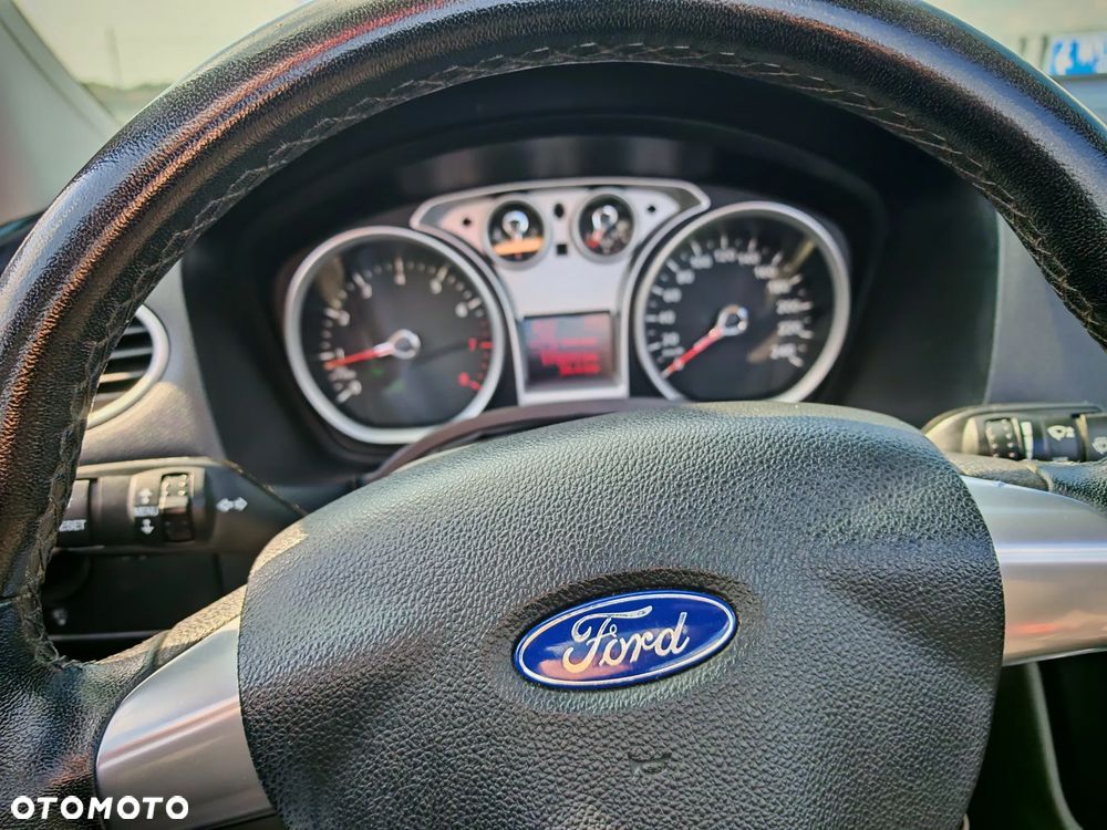 Ford Focus 2.0 Sport - 15