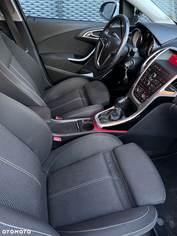 Opel Astra 1.4 Turbo Sport - 11