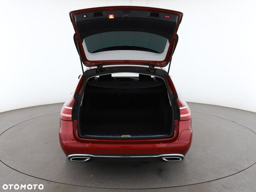 Mercedes-Benz Klasa E 300 de Avantgarde - 20