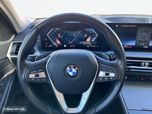 BMW 320 d Touring Auto - 13