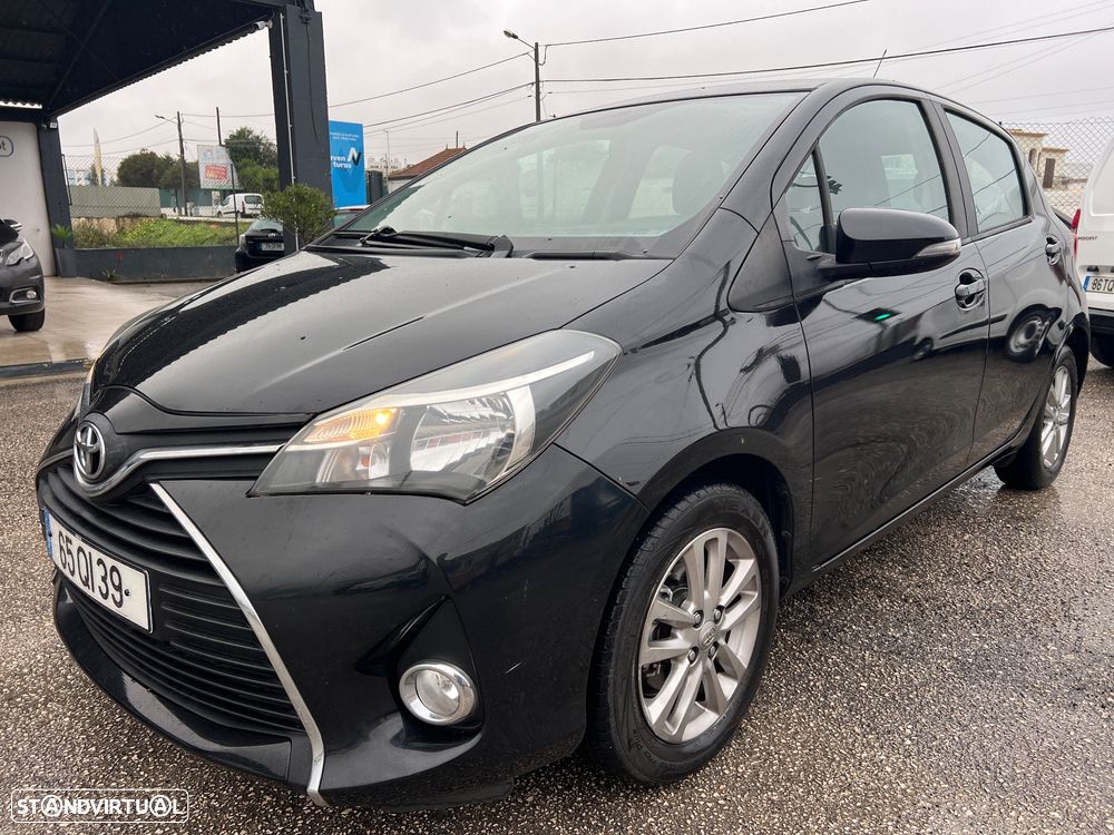 Toyota Yaris 1.0 VVT-i Comfort +PS Style +P.Techno +P.Sport - 8