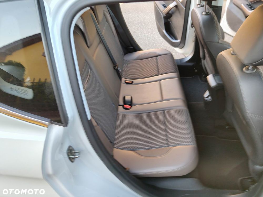Peugeot 2008 PureTech 110 Stop&Start Allure - 17