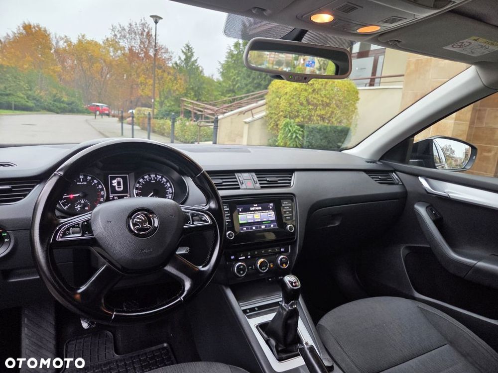 Skoda Octavia 2.0 TDI 4x4 Elegance - 31