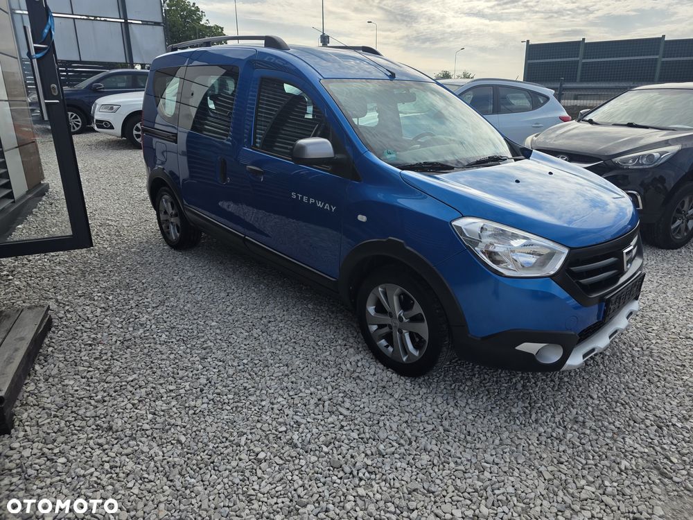 Dacia Dokker TCe 115 N1 Stepway Celebration - 6