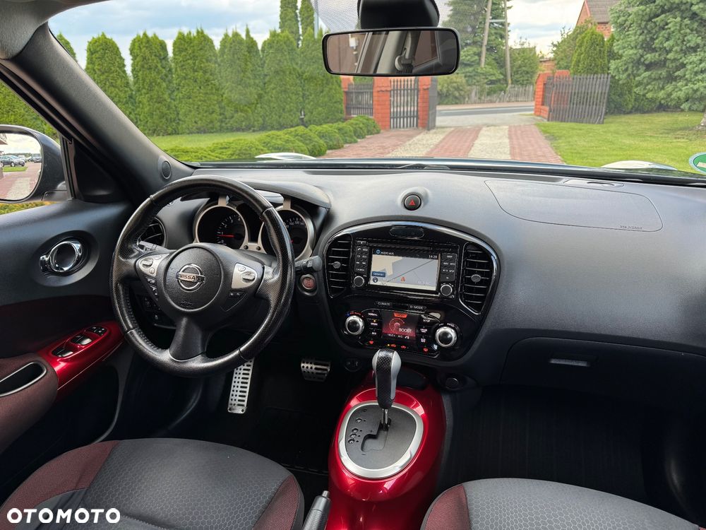 Nissan Juke 1.6 DIG-T Tekna 4WD Xtronic EU6 - 21