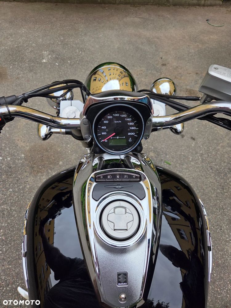 Suzuki VZ - 12