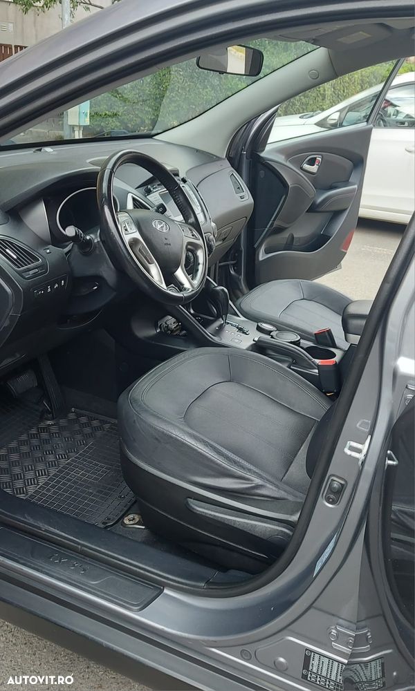 Hyundai ix35 2.0 CRDI 4WD Automatik Style - 4