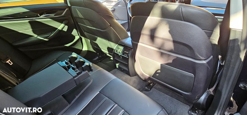 BMW Seria 5 520d Aut. - 4