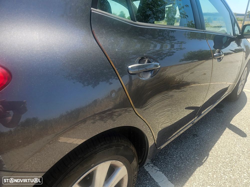 Toyota Auris 1.4 D-4D ACtive 110g - 5