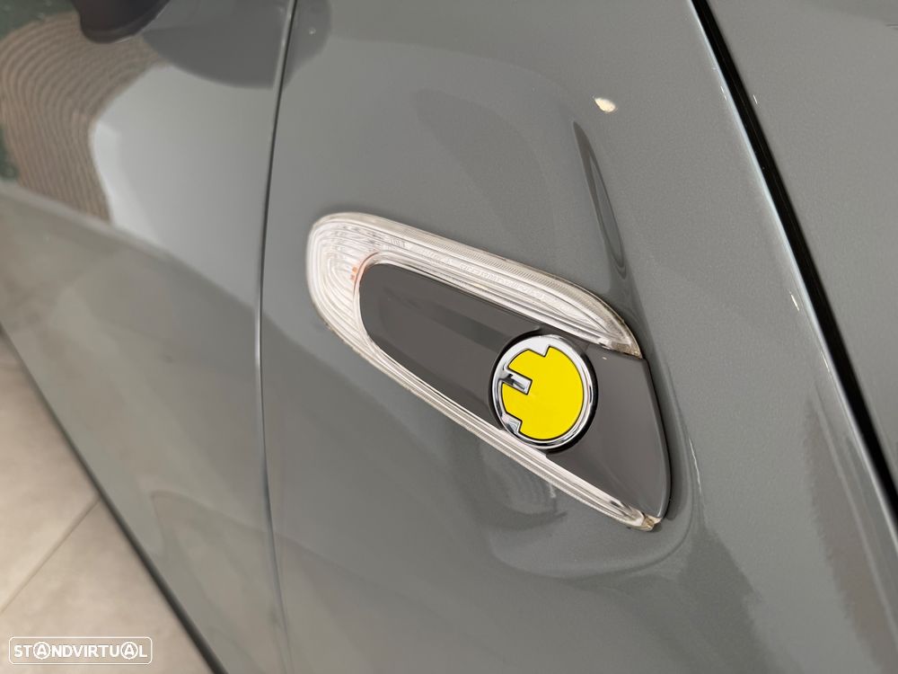 MINI 3 Portas Cooper SE Essential - 8