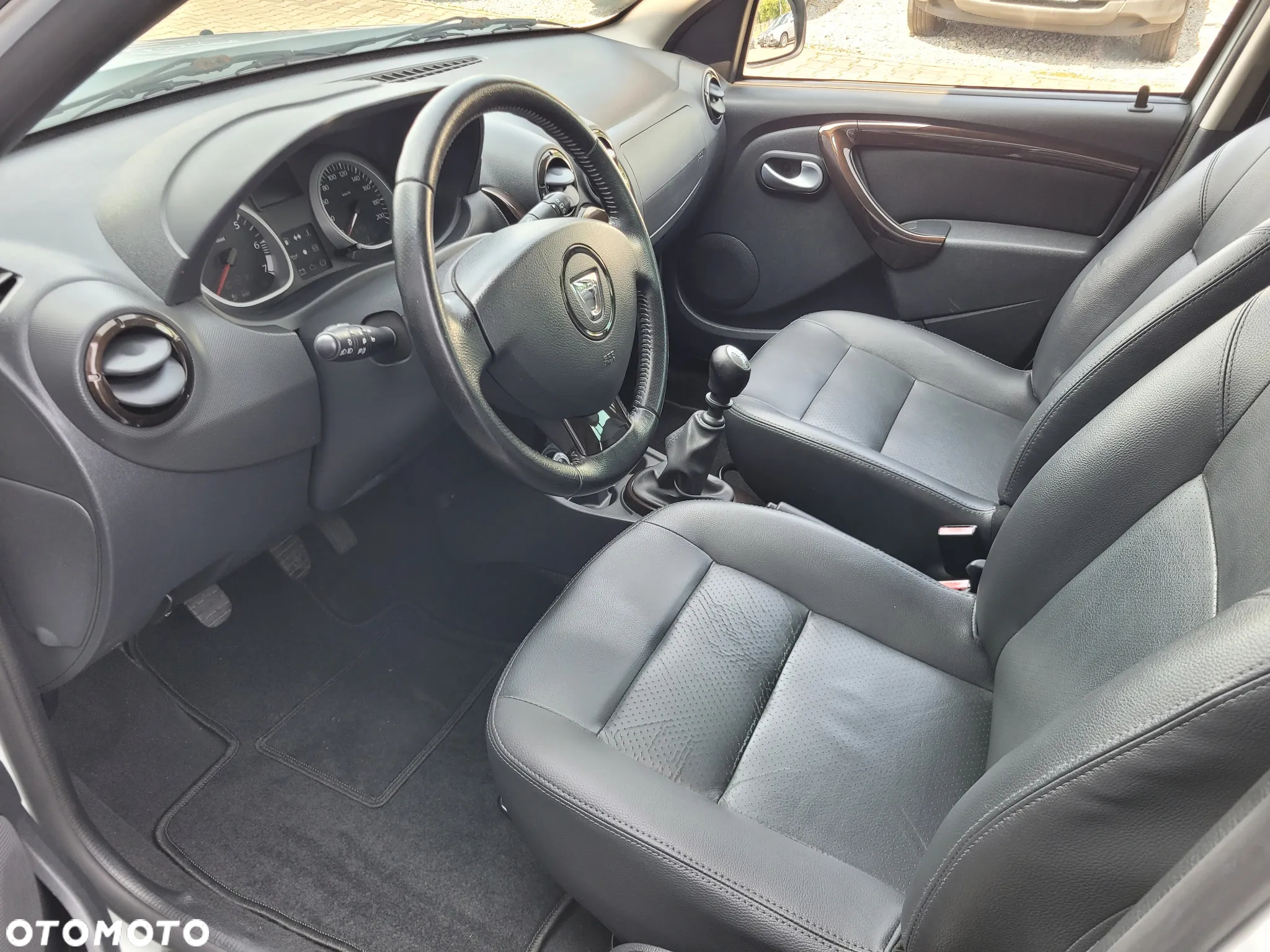 Dacia Duster 1.6 16V 4x4 Delsey - 14