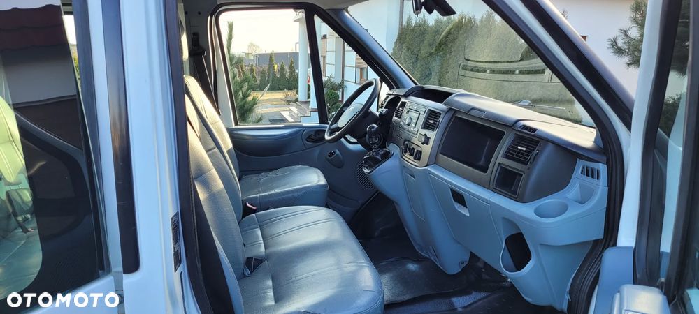 Ford Transit - 7