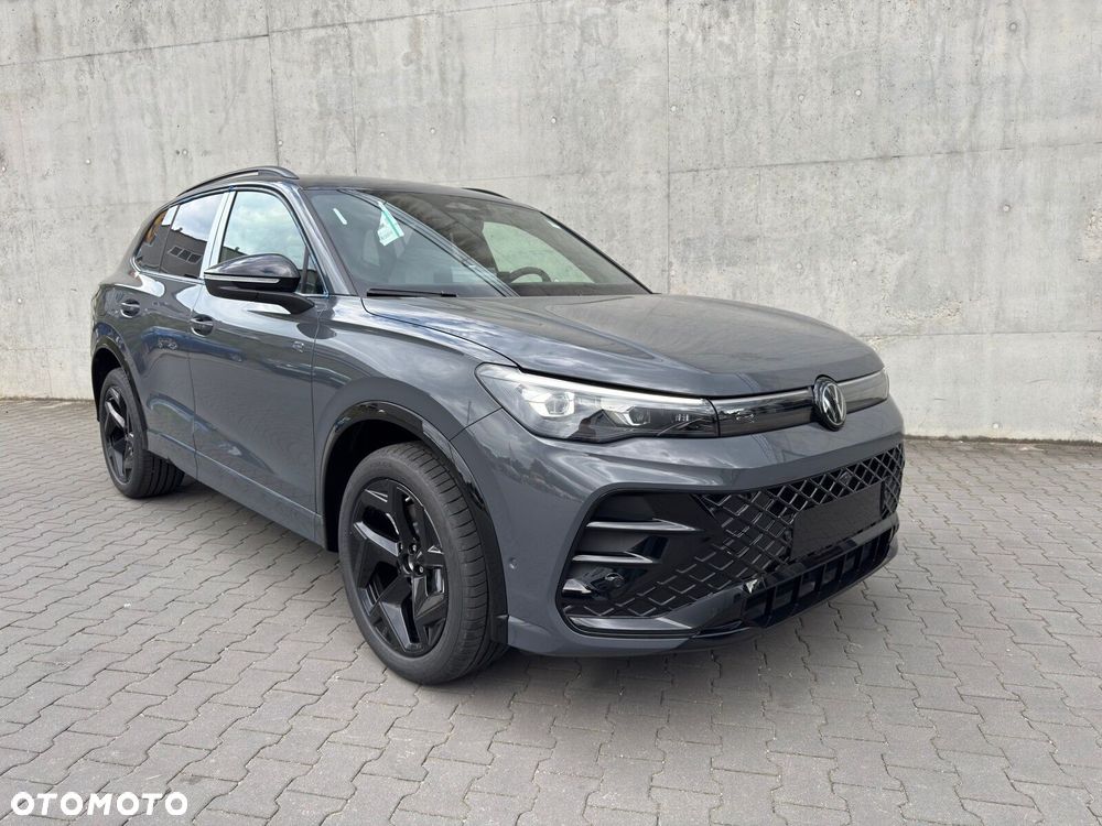 Volkswagen Tiguan - 2