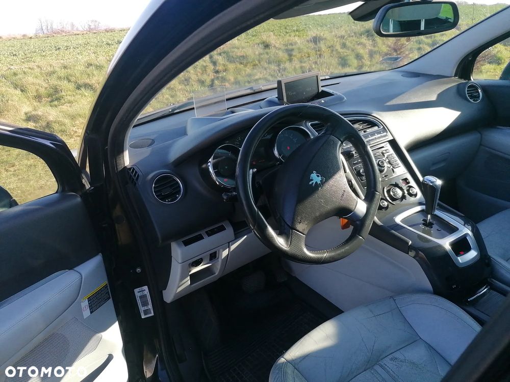 Peugeot 5008 1.6 HDi Premium - 20