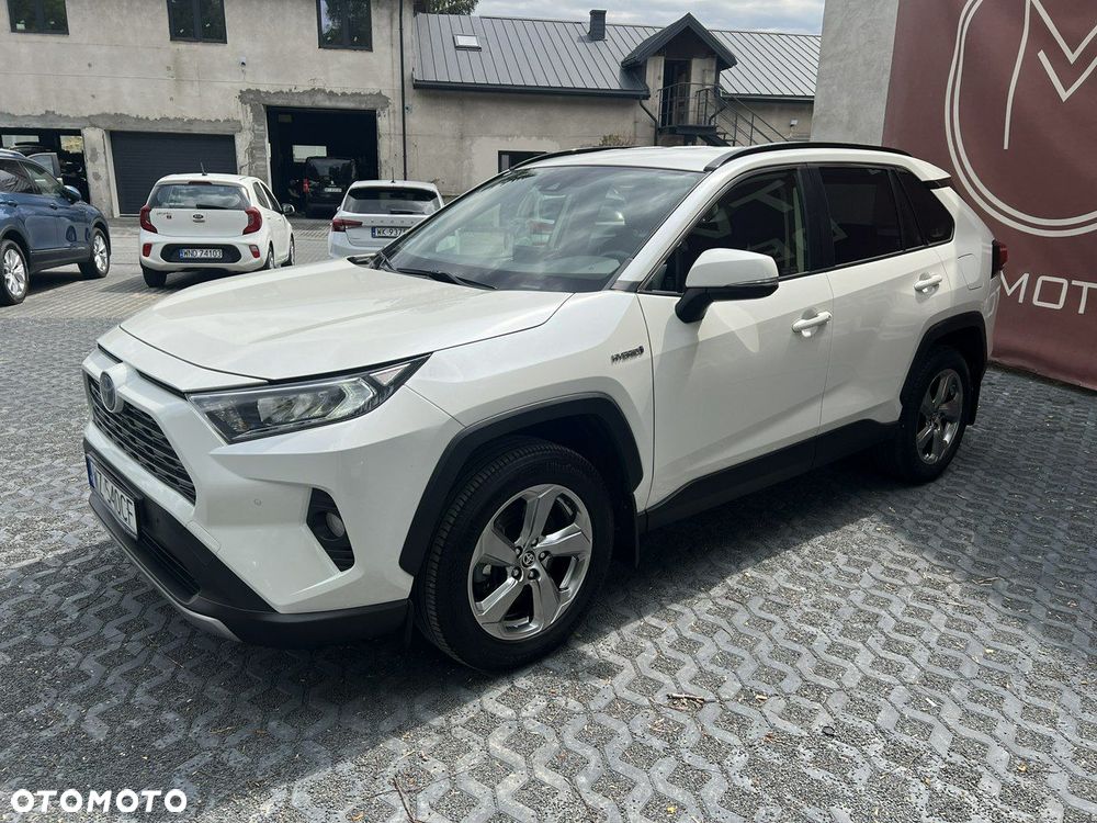Toyota RAV4 - 6