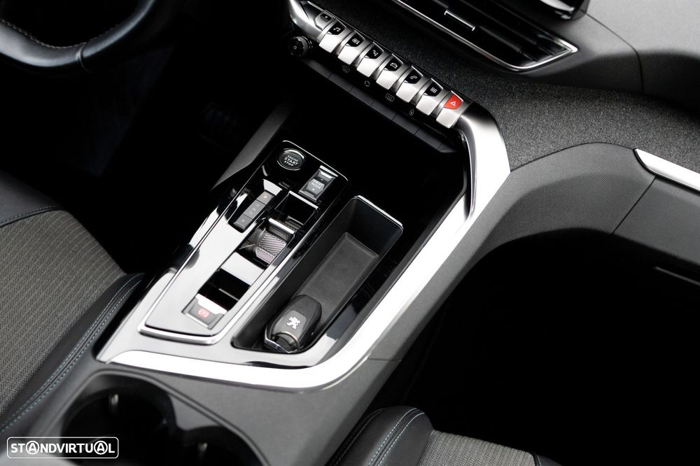 Peugeot 3008 1.6 Hybrid Allure e-EAT8 - 9