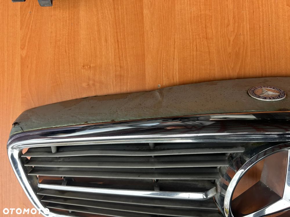 GRILL ATRAPA CHŁODNICY  MERCEDES SLC W107 C107 R107 - 6