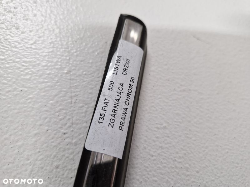 FIAT 500 LISTWA ZGARNIAJĄCA DRZWI PRAWA CHROM - 2