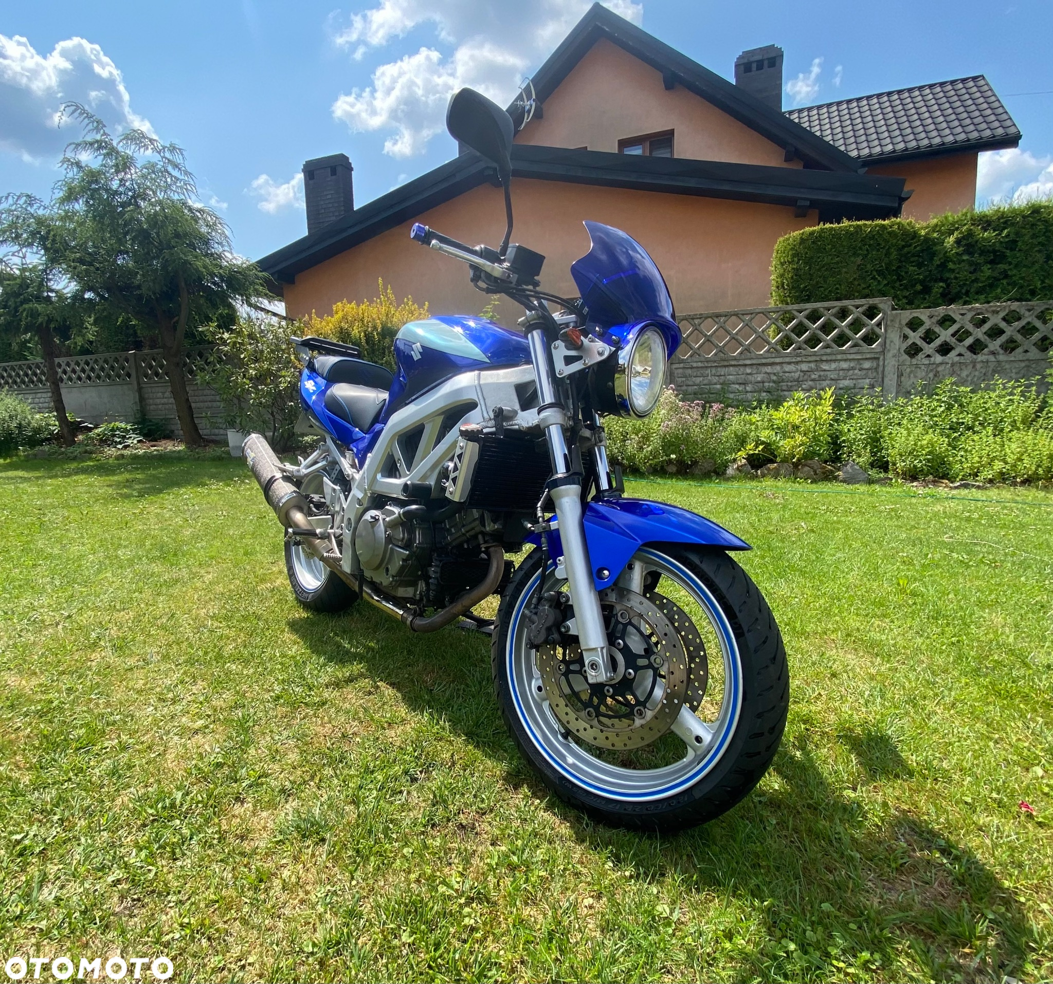 Suzuki SV - 4