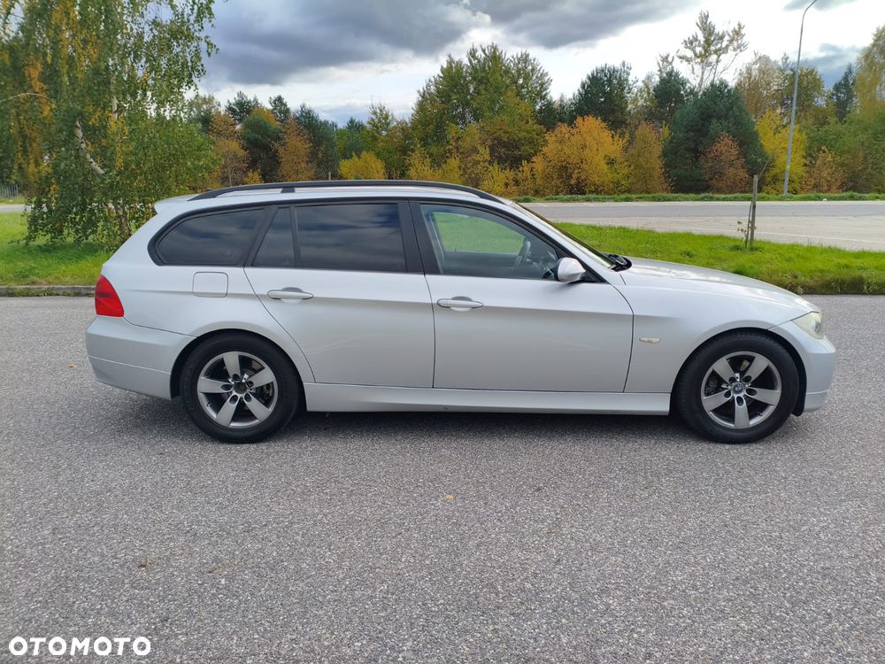 BMW Seria 3 320d DPF - 17