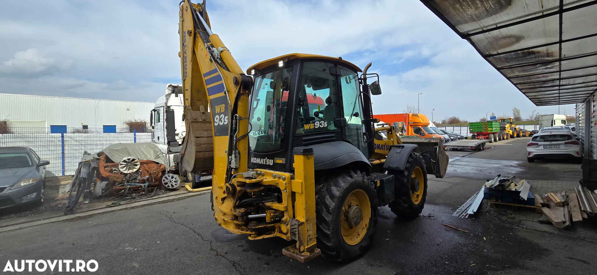 Komatsu Buldoexcavator Komatsu WB93S-8 - 6