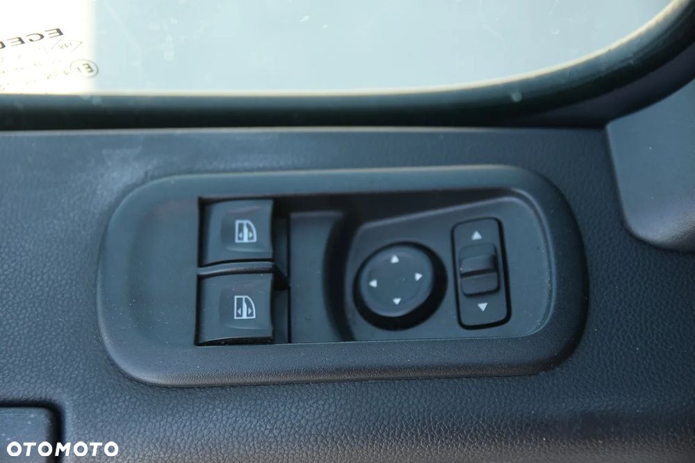 Renault MASTER 2.3 dCi 163KM * TwinCab * PLANDEKA * 8 Palet * Salon PL * - 24