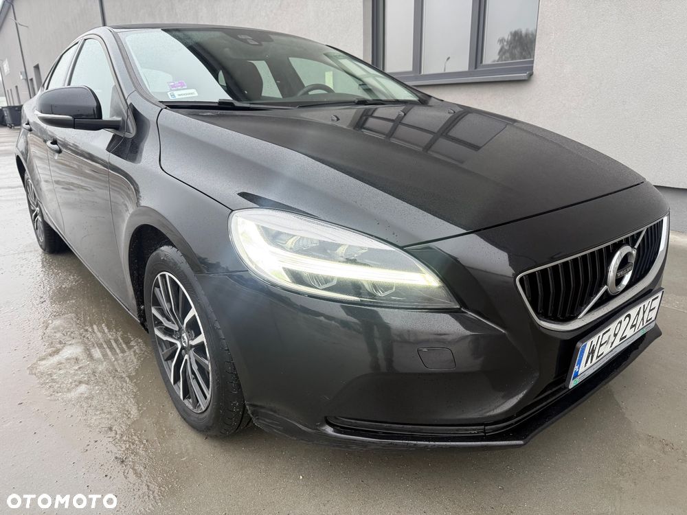 Volvo V40 D3 Drive-E Momentum - 11