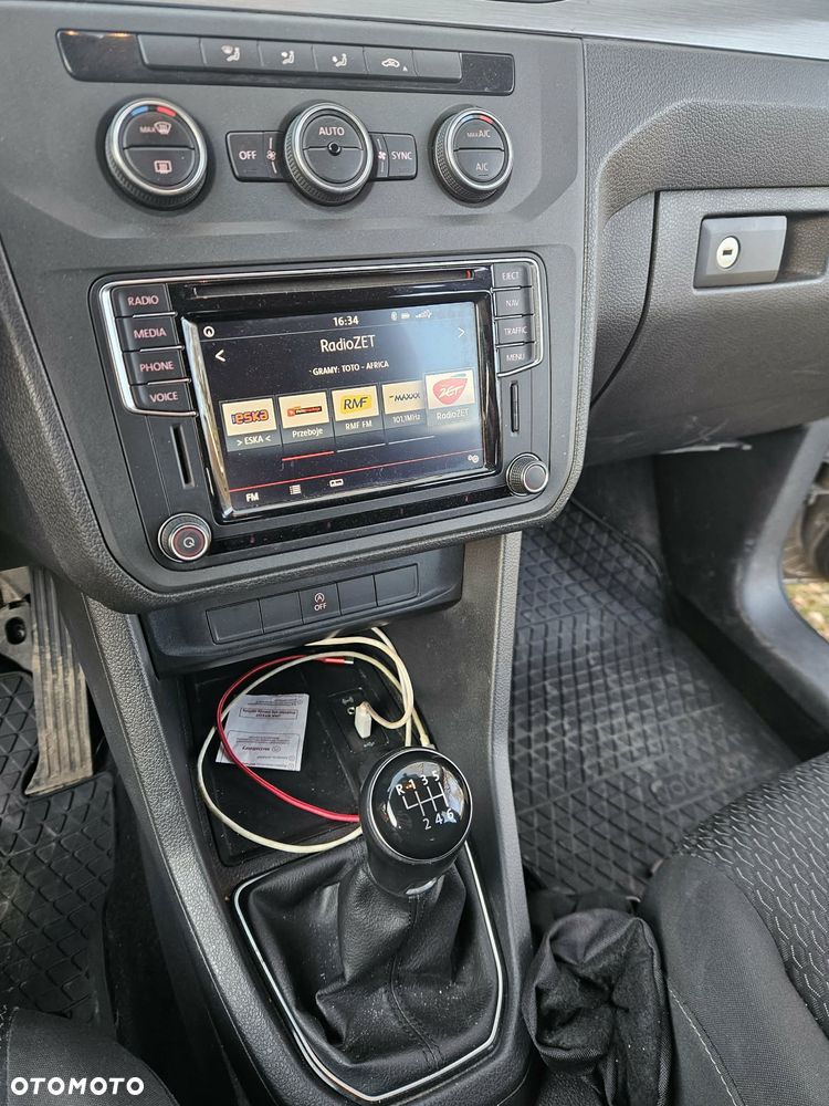 Volkswagen Caddy Maxi 2.0 TDI Trendline Mixt - 14