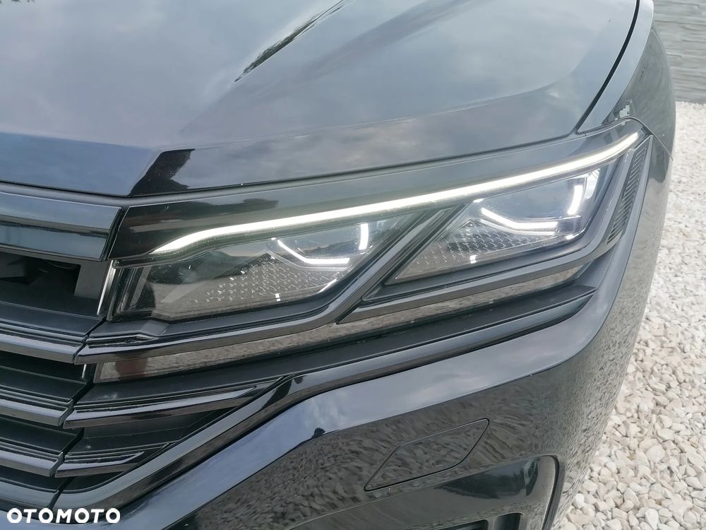 Volkswagen Touareg 3.0 V6 TDI SCR 4Mot R-Line - 33
