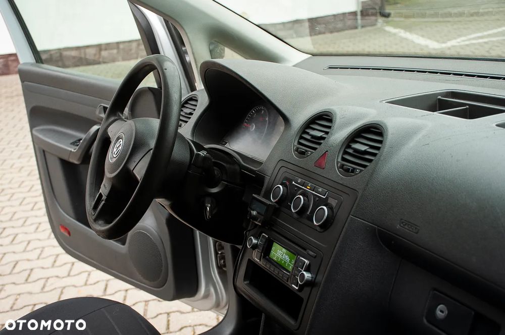 Volkswagen Caddy - 36
