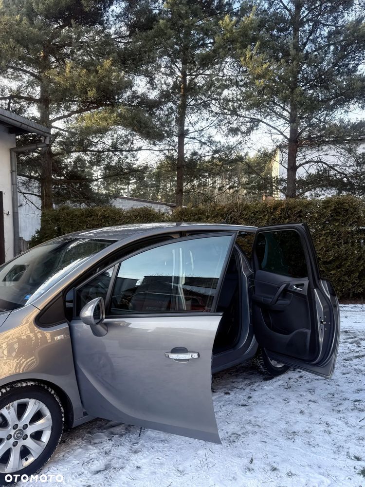 Opel Meriva 1.7 CDTI Cosmo - 14