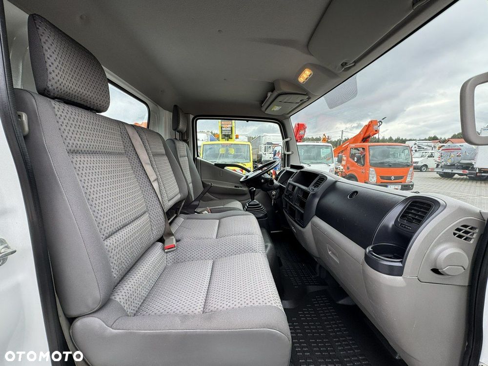 Nissan Cabstar - 32