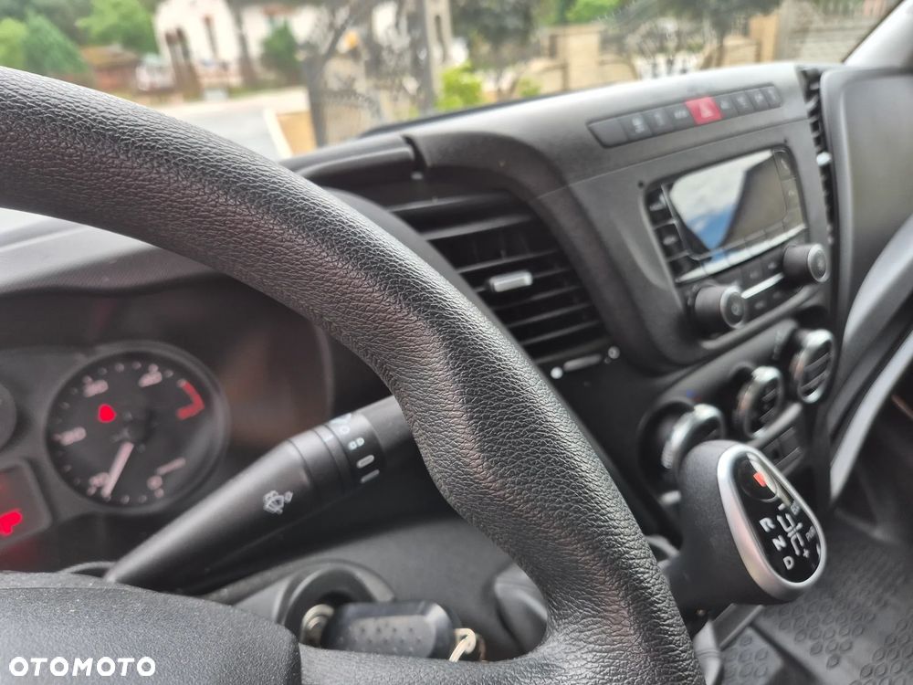 Iveco DAILY 35S18 HIMATIC 3.0 SPROWADZAONY KLIMA MAXI L4H2 - 29