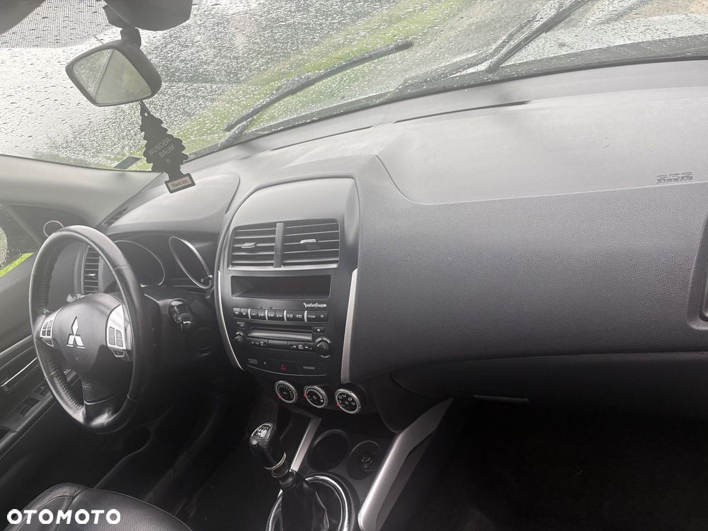 Mitsubishi ASX 1.8 DID Instyle 4WD AS&G - 12