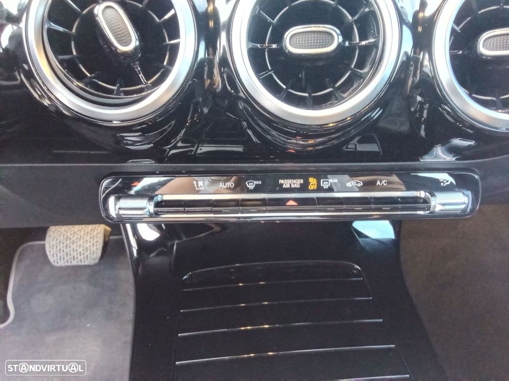 Mercedes-Benz A 180 d Style Plus Aut. - 29