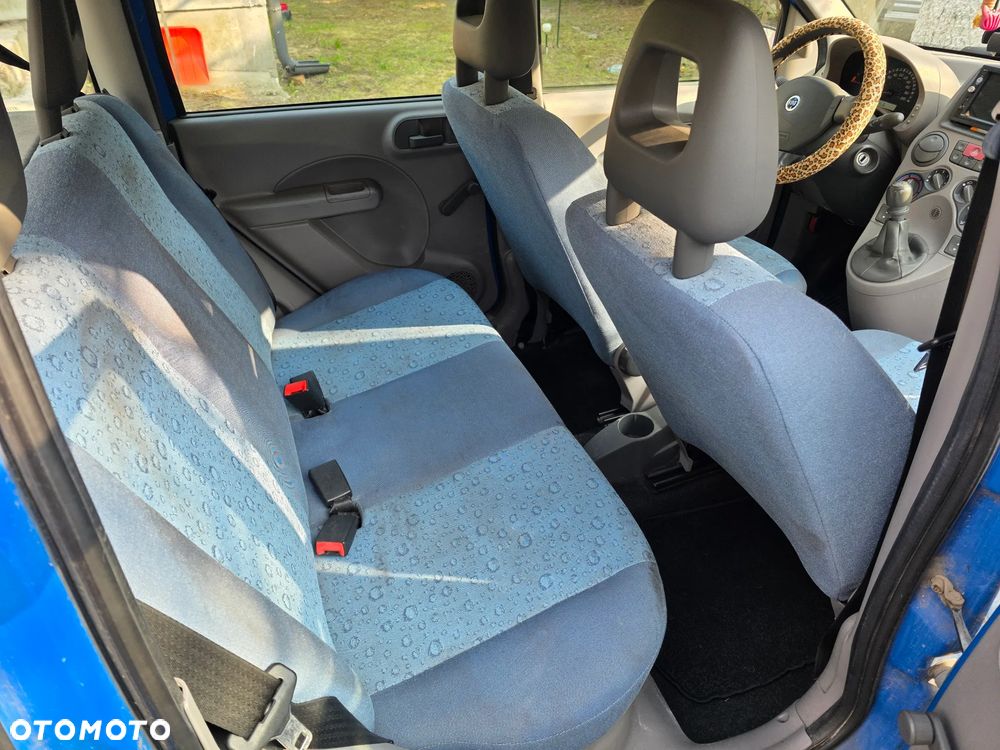 Fiat Panda 1.1 Active dla kobiet - 10