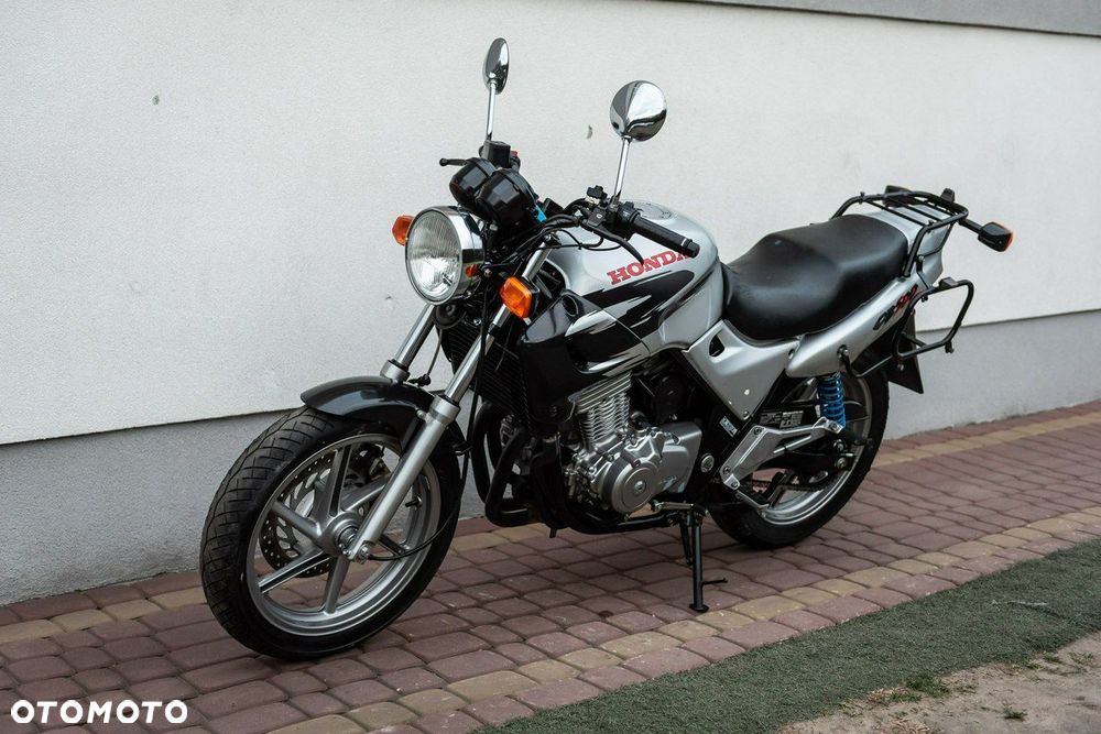 Honda CB - 7